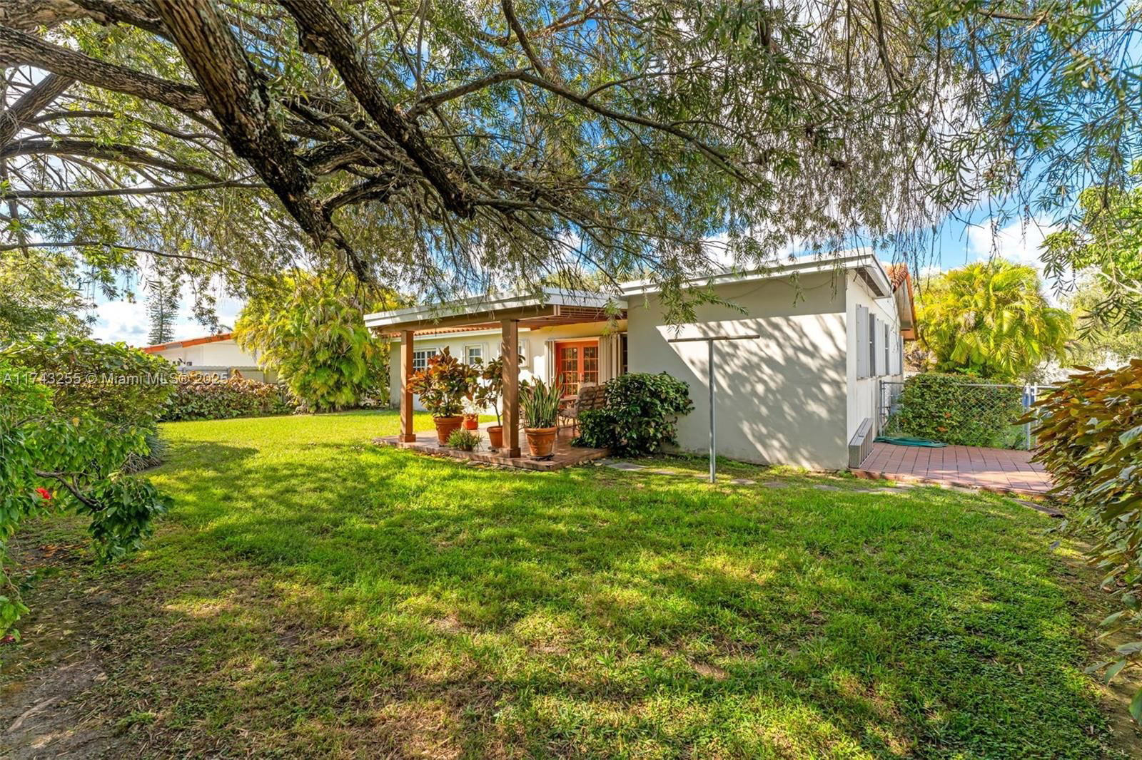 Real estate property located at 2801 117th Ct, Miami-dade, Southern Estates 13th Add, Miami, FL