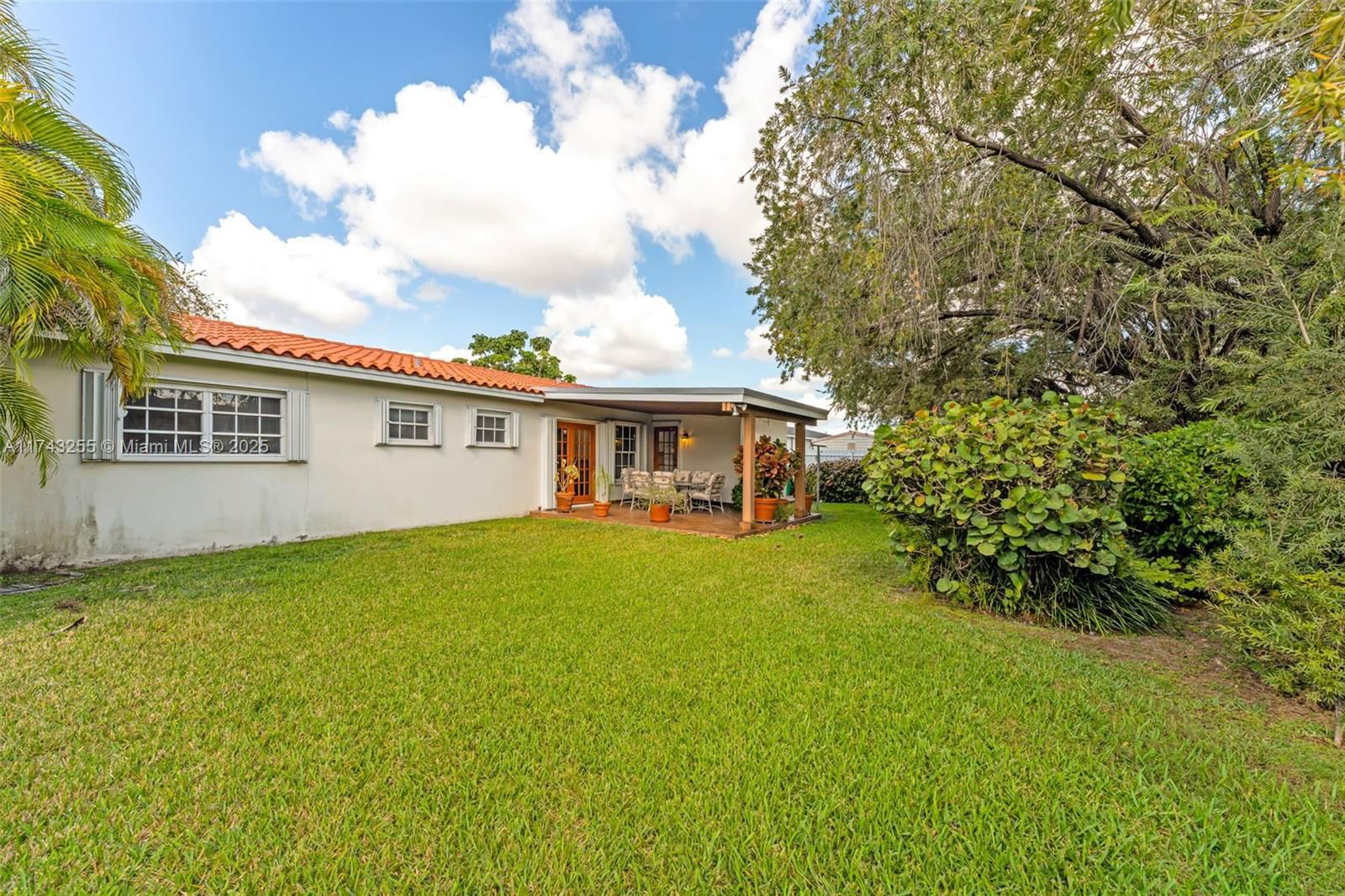 Real estate property located at 2801 117th Ct, Miami-dade, Southern Estates 13th Add, Miami, FL
