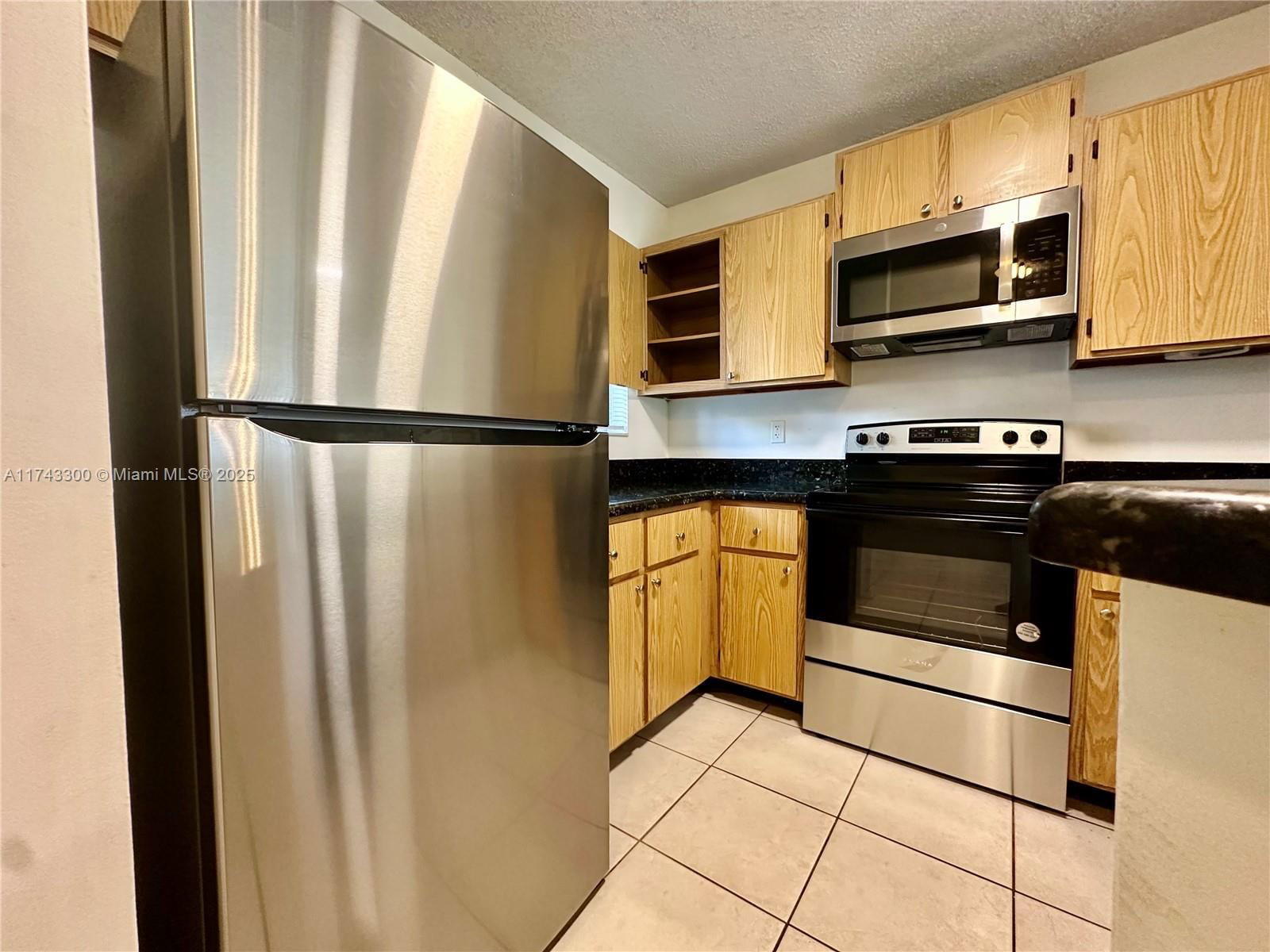Real estate property located at 8750 Sherman Cir #102, Broward, Lakeshore At University P, Miramar, FL