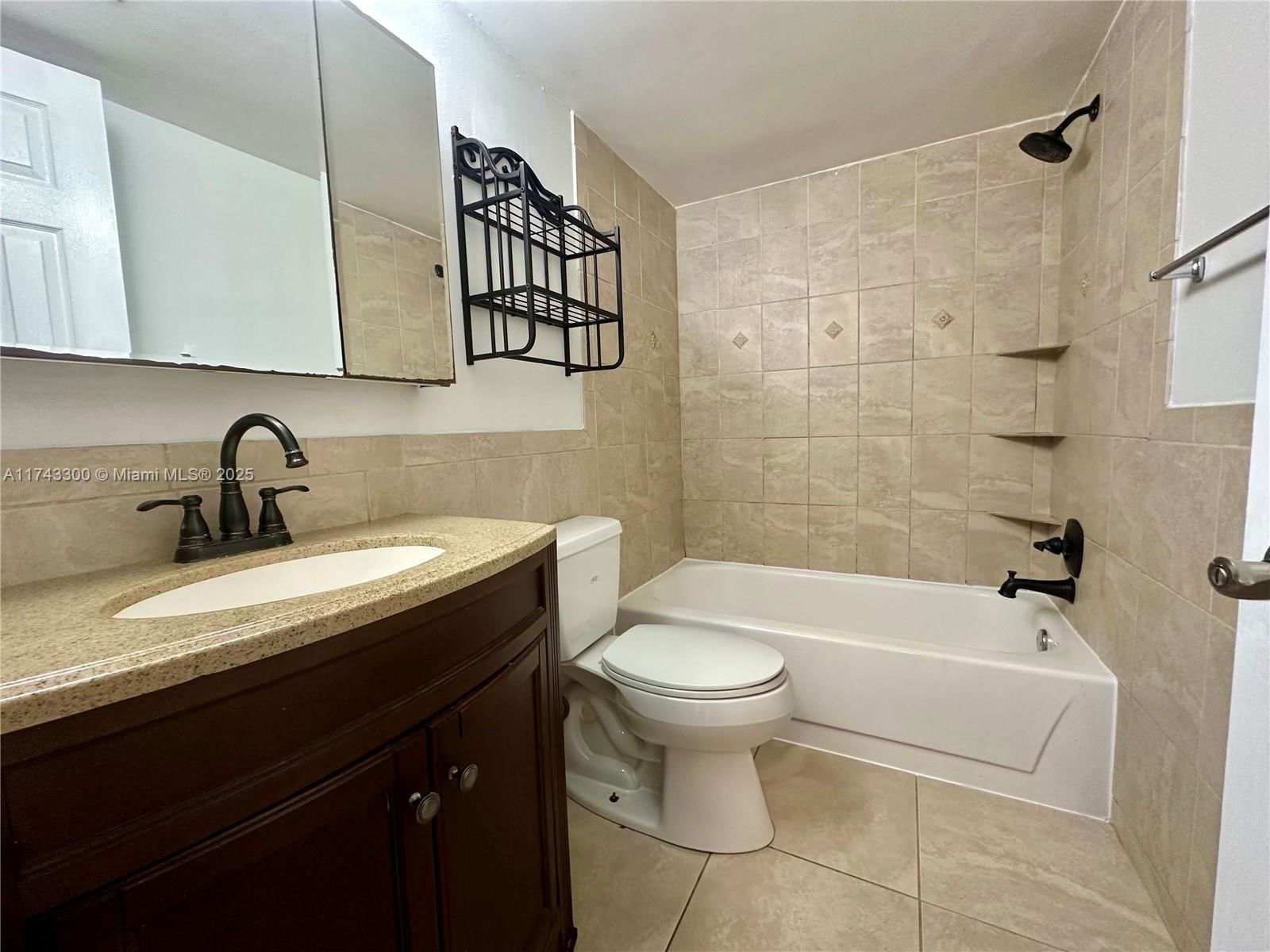 Real estate property located at 8750 Sherman Cir #102, Broward, Lakeshore At University P, Miramar, FL