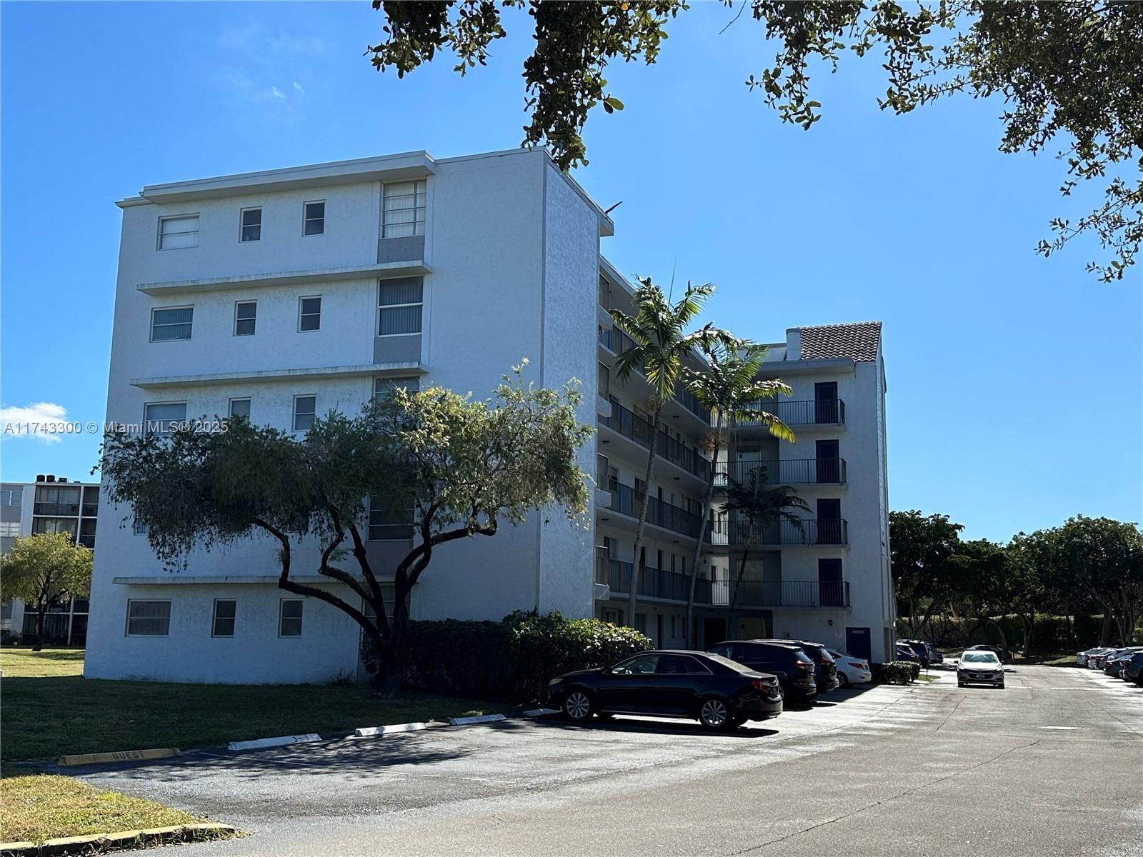 Real estate property located at 8750 Sherman Cir #102, Broward, Lakeshore At University P, Miramar, FL