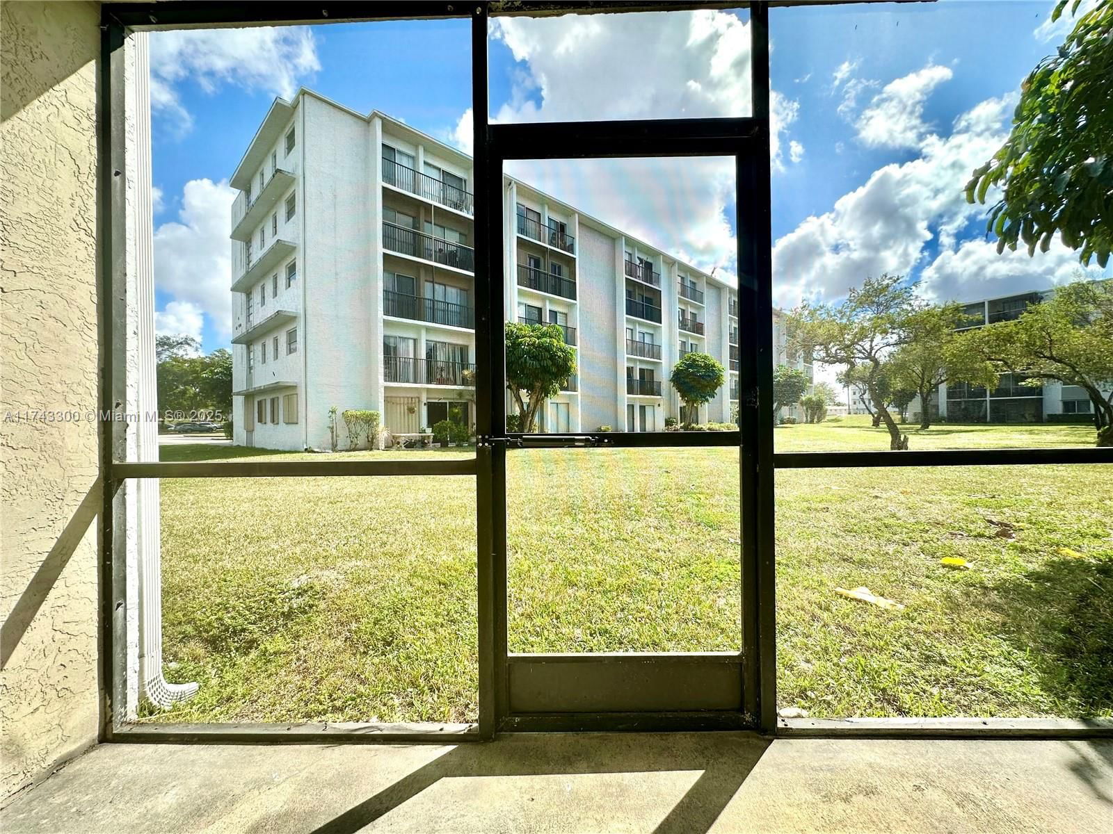 Real estate property located at 8750 Sherman Cir #102, Broward, Lakeshore At University P, Miramar, FL