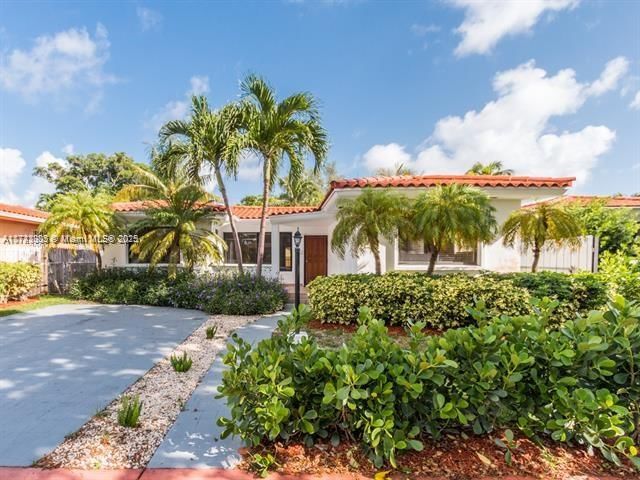 Real estate property located at 1329 71st St, Miami-dade, Oceanside Sec Isle Of Nor, Miami Beach, FL