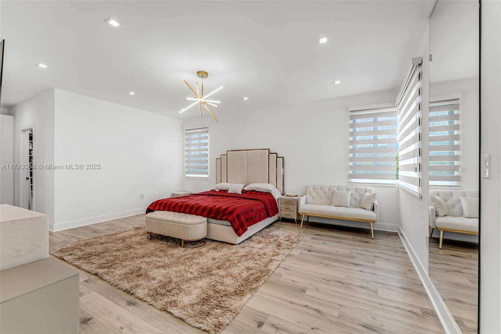 Real estate property located at 10393 67th Ter, Miami-dade, Doral Palms South, Doral, FL