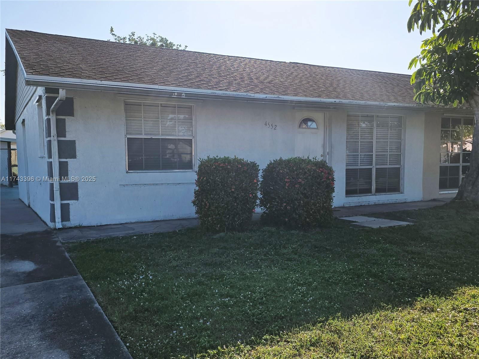 Real estate property located at 4552 Ontario Dr, Martin, Fishermans Cove, Stuart, FL