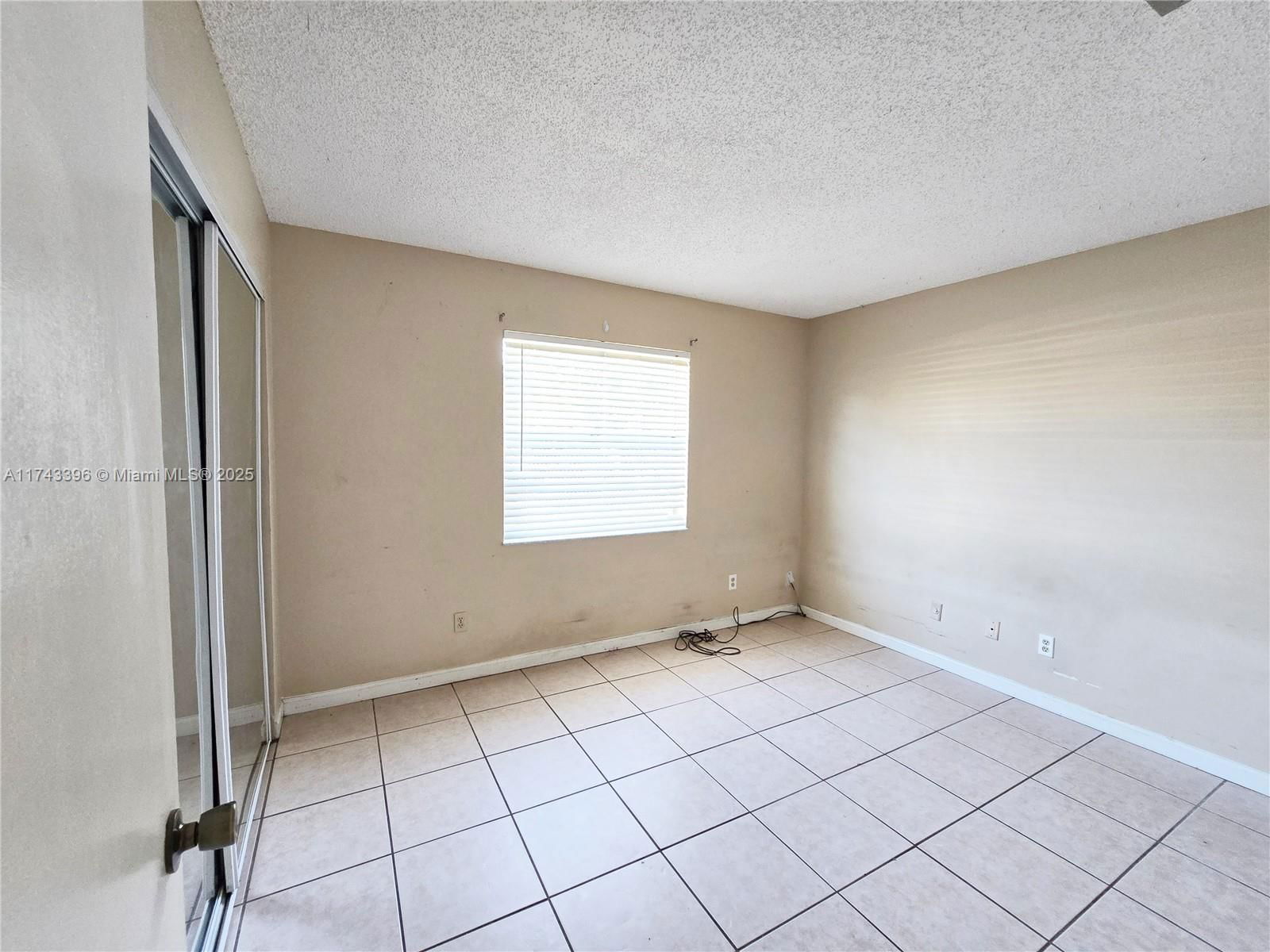 Real estate property located at 4552 Ontario Dr, Martin, Fishermans Cove, Stuart, FL