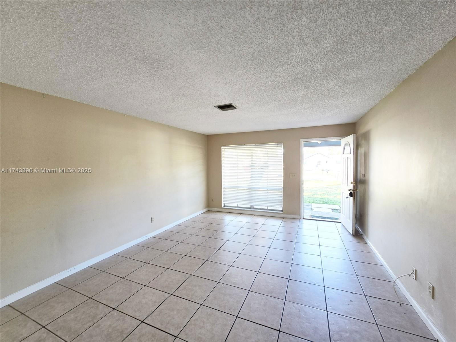 Real estate property located at 4552 Ontario Dr, Martin, Fishermans Cove, Stuart, FL
