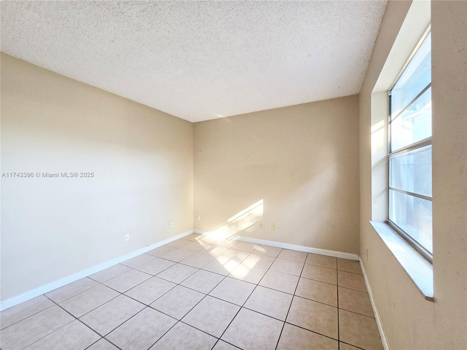 Real estate property located at 4552 Ontario Dr, Martin, Fishermans Cove, Stuart, FL