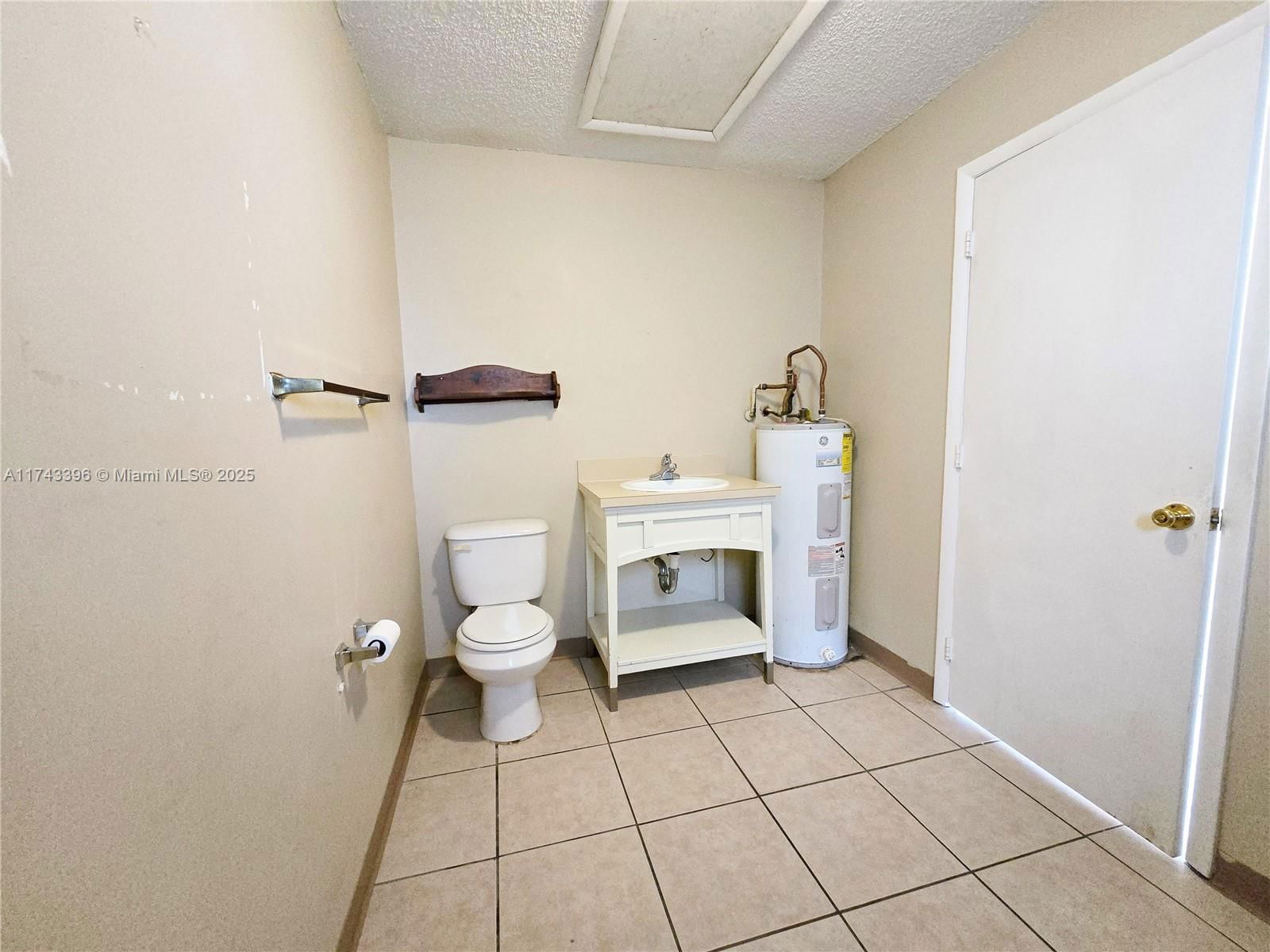 Real estate property located at 4552 Ontario Dr, Martin, Fishermans Cove, Stuart, FL