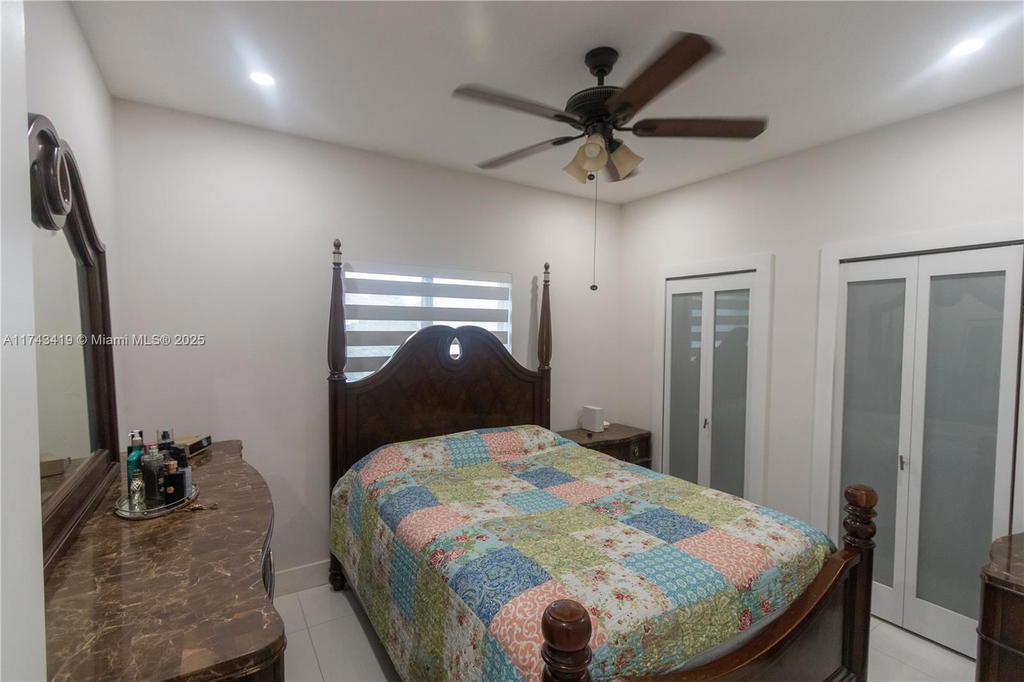 Real estate property located at 7005 5th Ave, Miami-dade, Puppys Sub, Hialeah, FL