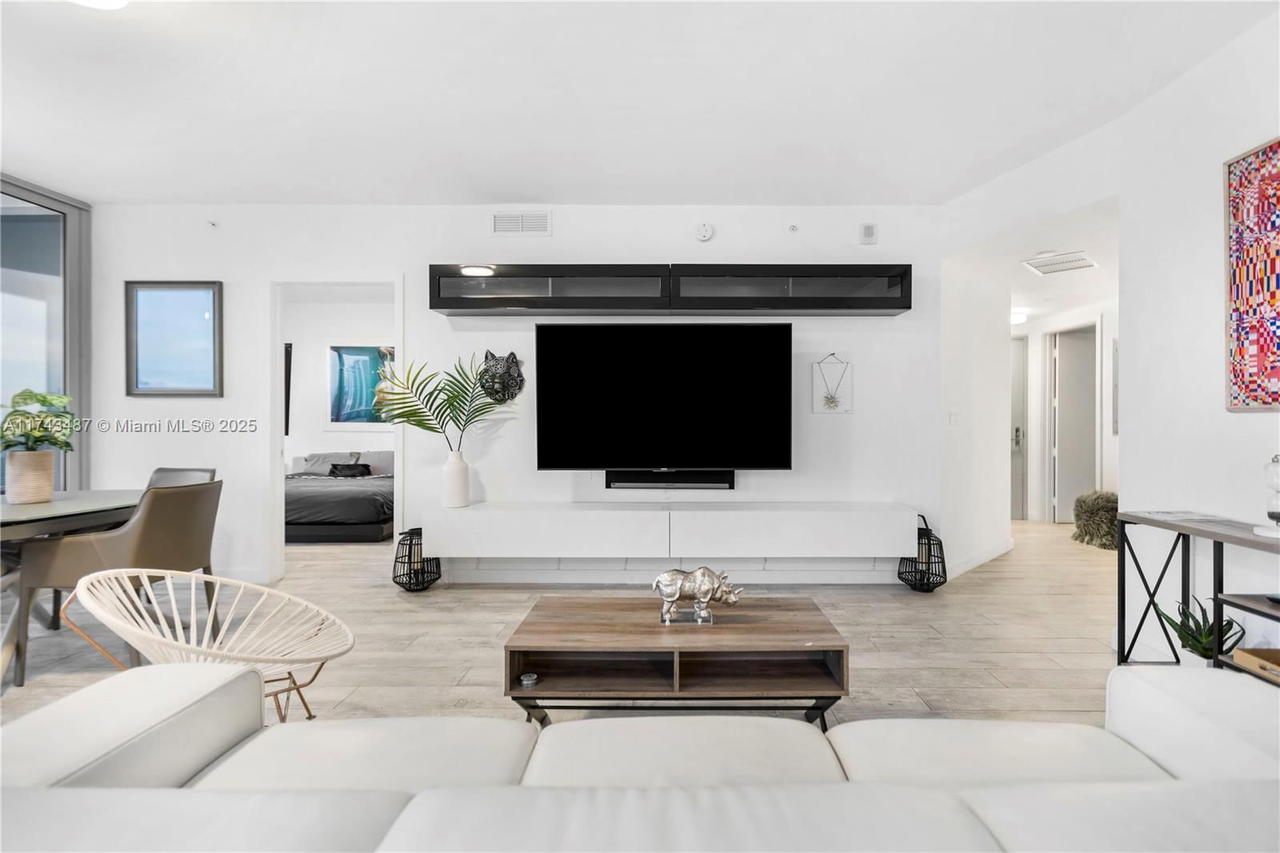 Real estate property located at 488 18th St #2800, Miami-dade, Aria On The Bay Condo, Miami, FL