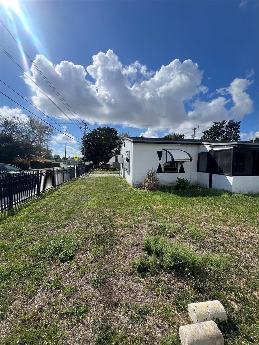 Real estate property located at 2800 164th St, Miami-dade, Golden Highlands Est, Miami Gardens, FL