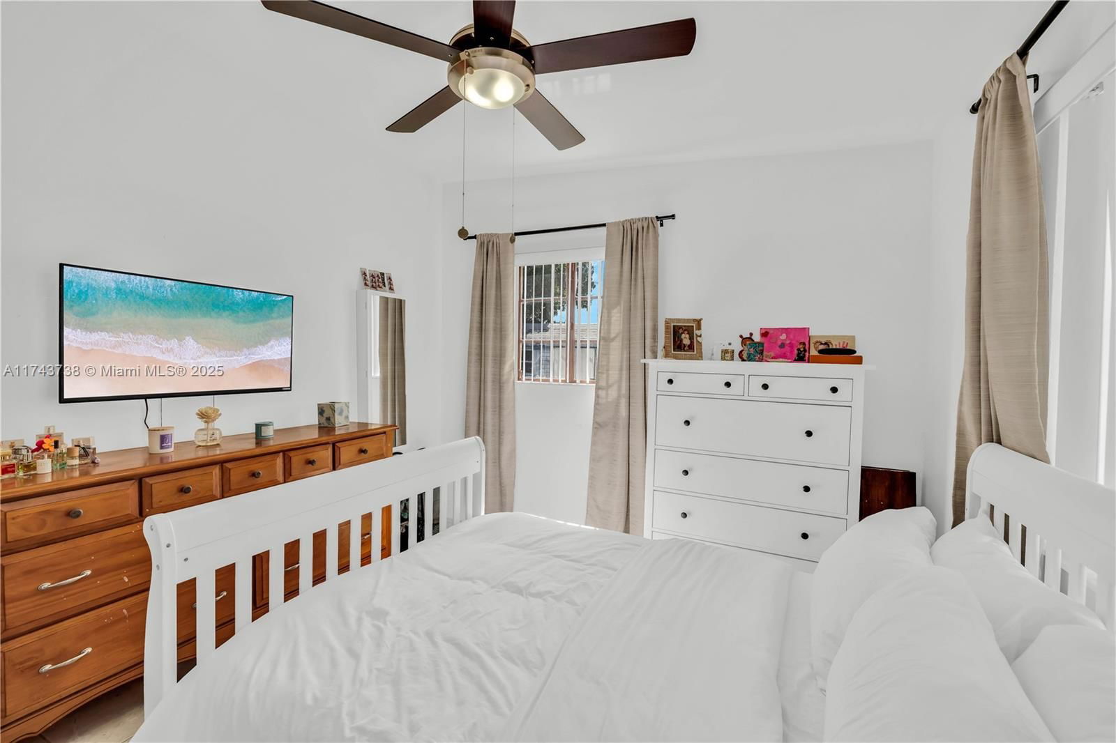 Real estate property located at 4901 100th Ct, Miami-dade, Tropical Estates 1st Addn, Miami, FL