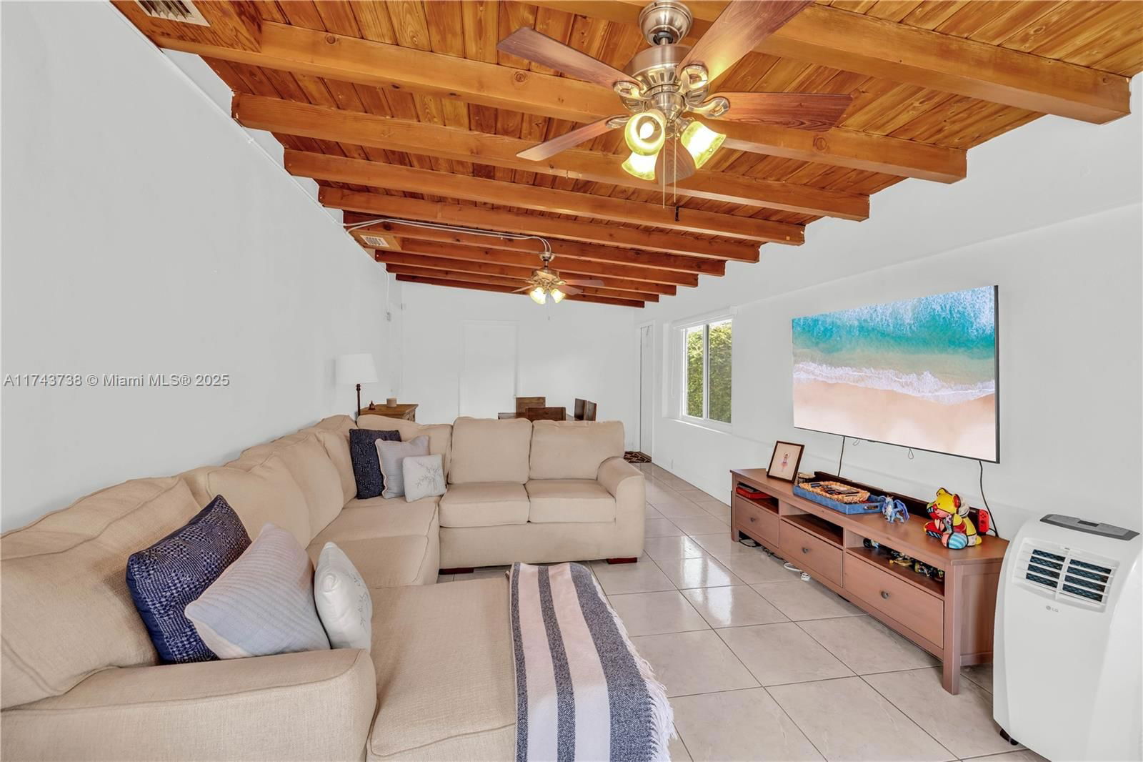 Real estate property located at 4901 100th Ct, Miami-dade, Tropical Estates 1st Addn, Miami, FL