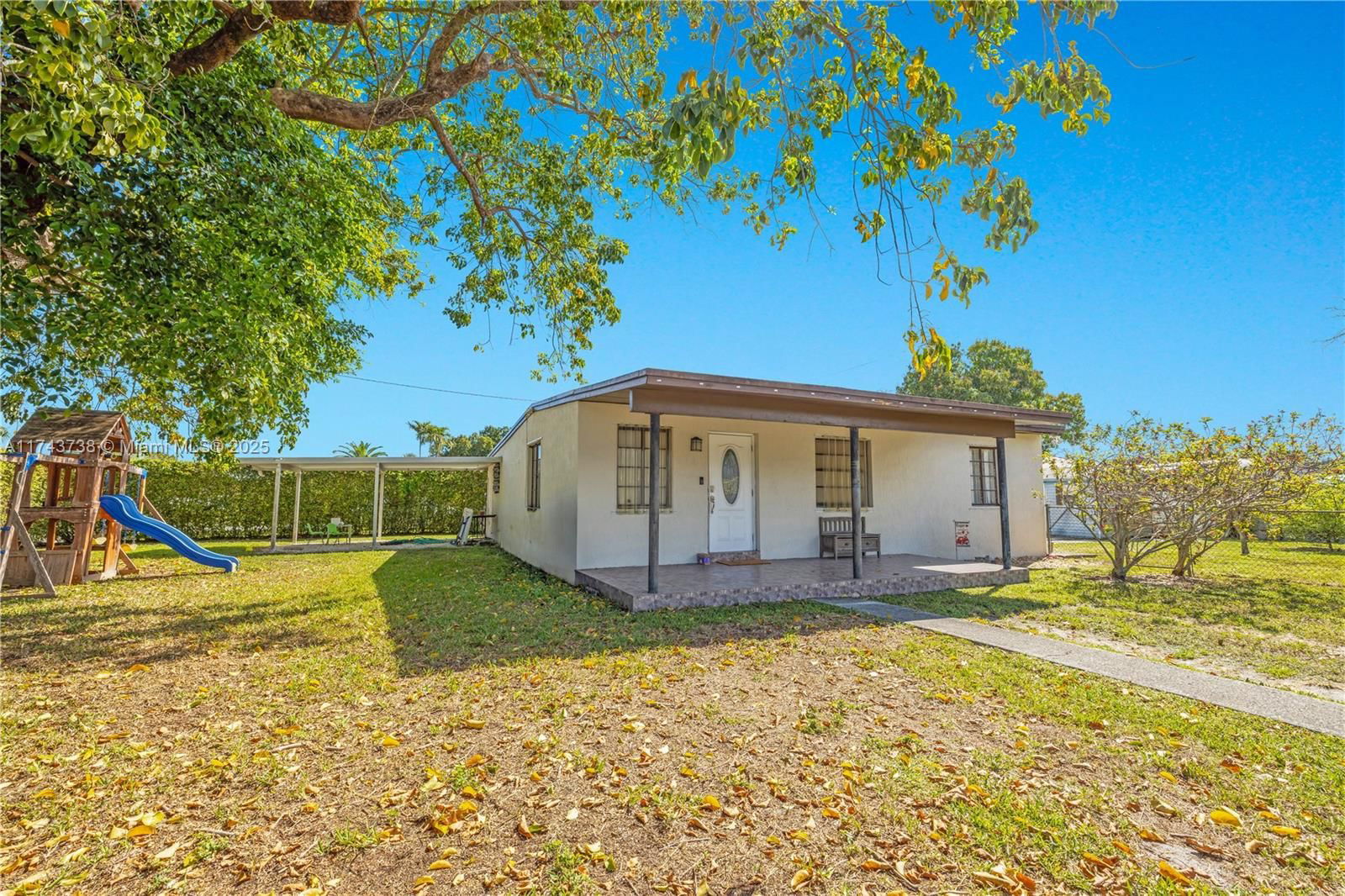 Real estate property located at 4901 100th Ct, Miami-dade, Tropical Estates 1st Addn, Miami, FL