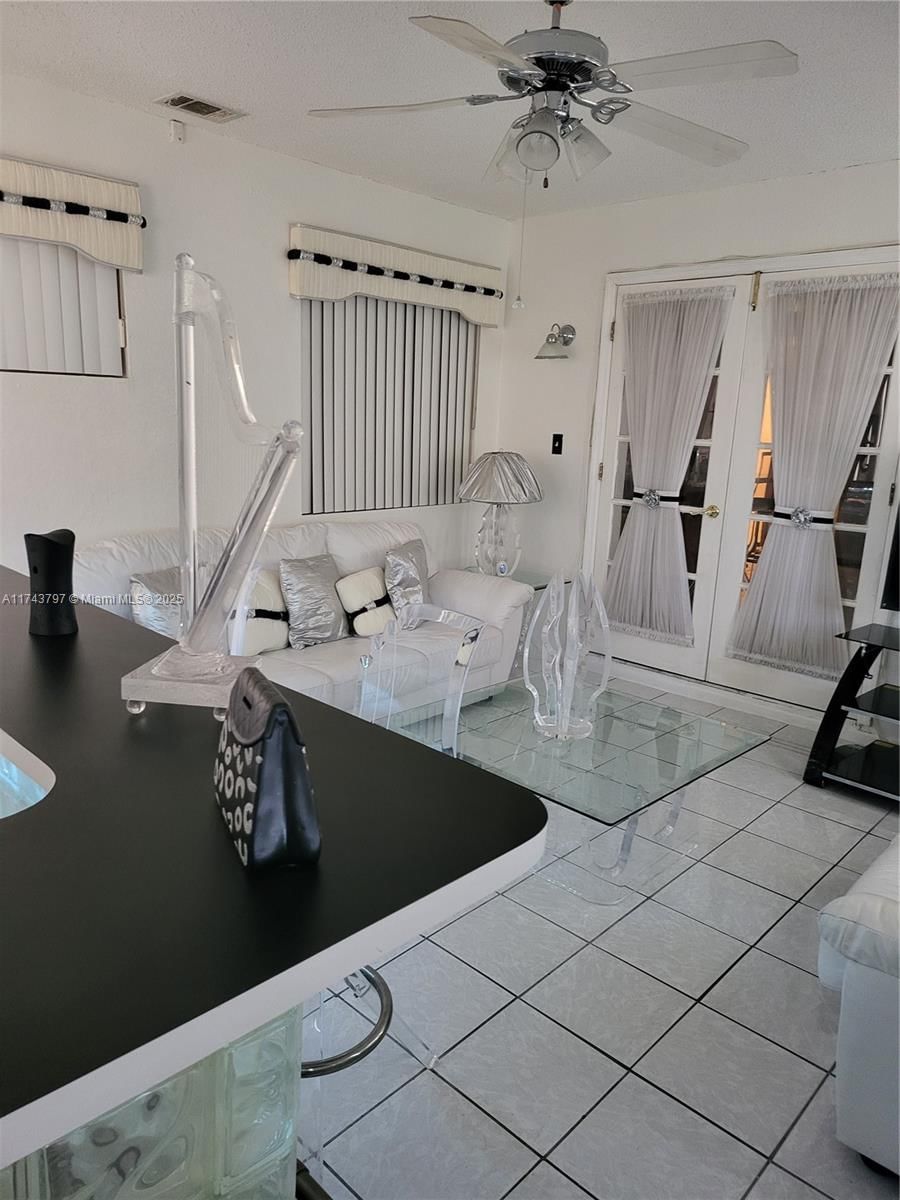 Real estate property located at 6771 199th Ter, Miami-dade, Country Lake Homes 2nd Ad, Hialeah, FL