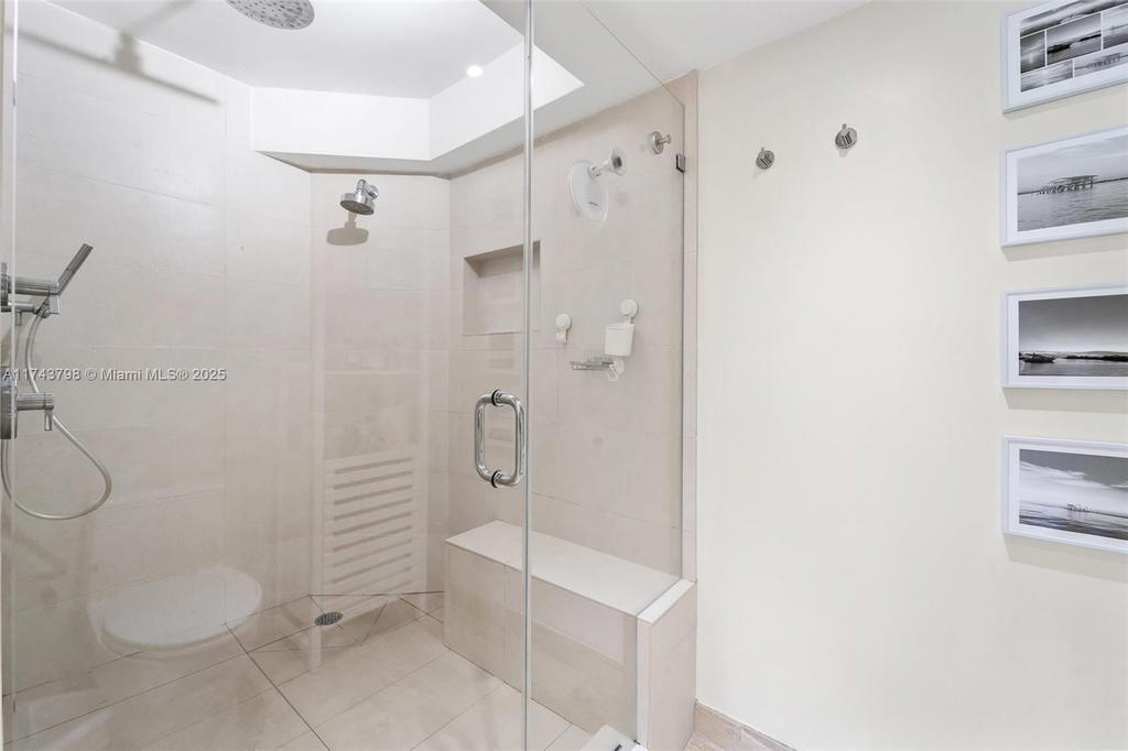 Real estate property located at 1915 Brickell Ave C1412, Miami-dade, Brickell Place Phase Ii C, Miami, FL