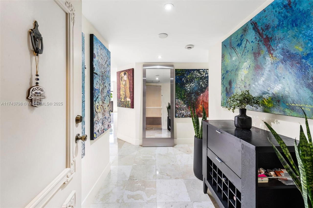 Real estate property located at 1915 Brickell Ave C1412, Miami-dade, Brickell Place Phase Ii C, Miami, FL
