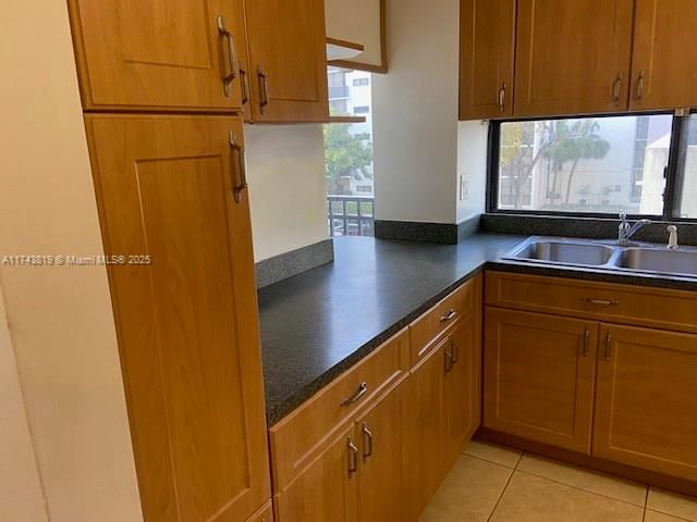 Real estate property located at 16909 Bay Rd #310, Miami-dade, Plaza Of Americas Condo P, Sunny Isles Beach, FL