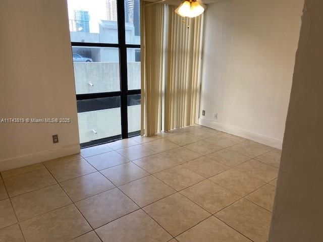 Real estate property located at 16909 Bay Rd #310, Miami-dade, Plaza Of Americas Condo P, Sunny Isles Beach, FL