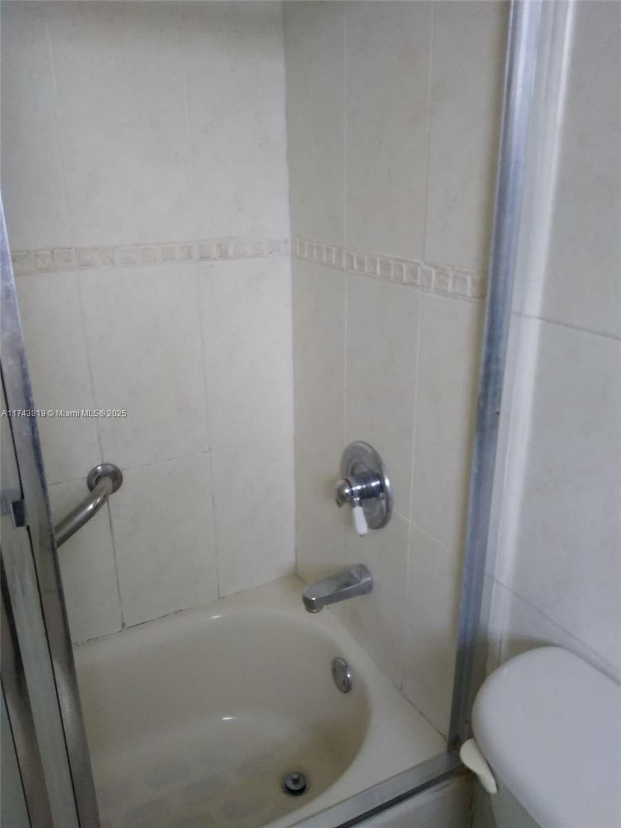 Real estate property located at 16909 Bay Rd #310, Miami-dade, Plaza Of Americas Condo P, Sunny Isles Beach, FL