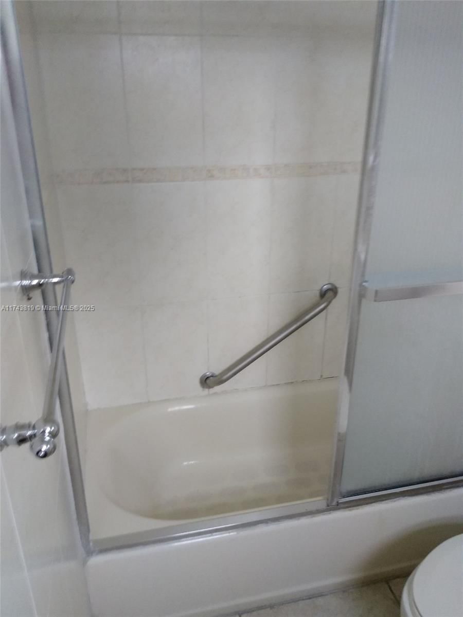 Real estate property located at 16909 Bay Rd #310, Miami-dade, Plaza Of Americas Condo P, Sunny Isles Beach, FL