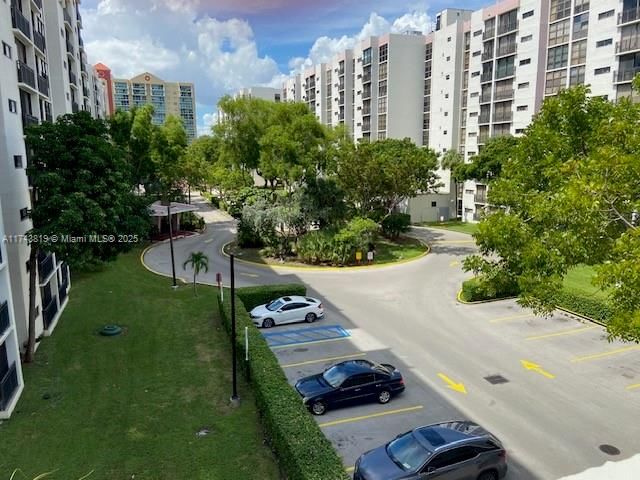 Real estate property located at 16909 Bay Rd #310, Miami-dade, Plaza Of Americas Condo P, Sunny Isles Beach, FL