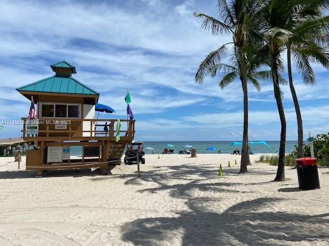 Real estate property located at 16909 Bay Rd #310, Miami-dade, Plaza Of Americas Condo P, Sunny Isles Beach, FL