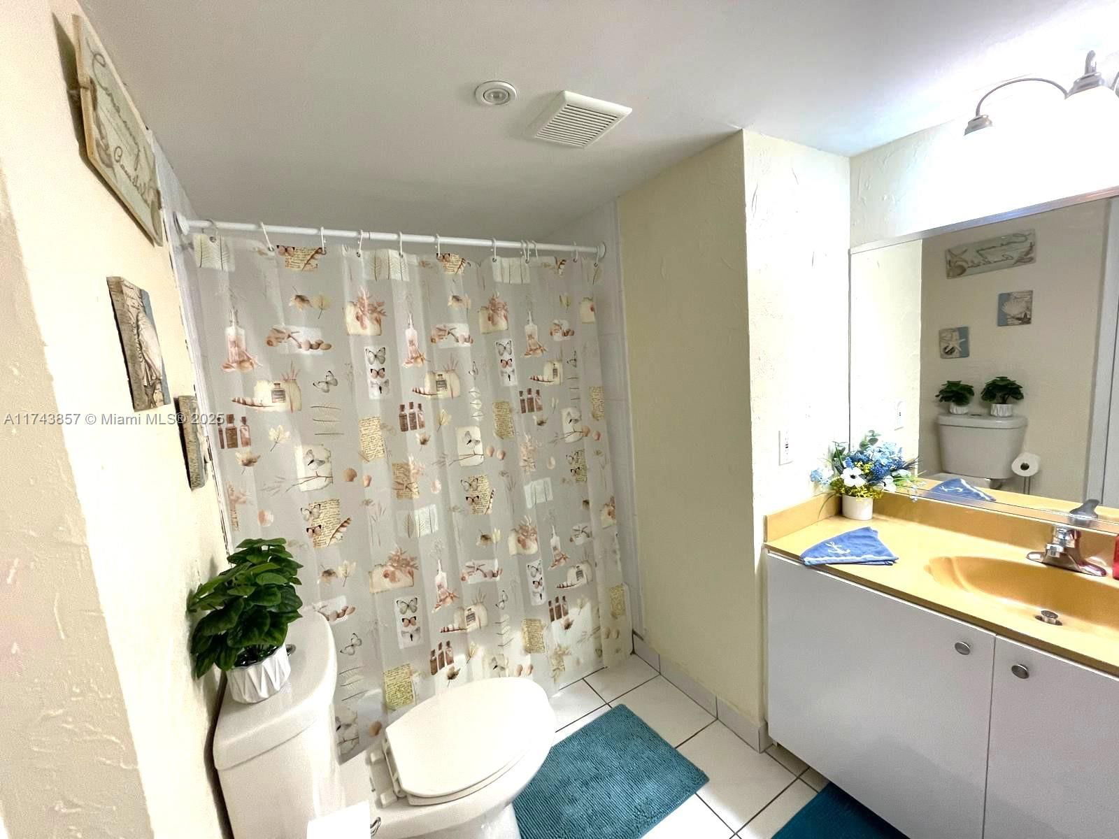 Real estate property located at 8415 107th Ave #363W, Miami-dade, Kendall Acres West Condo, Miami, FL