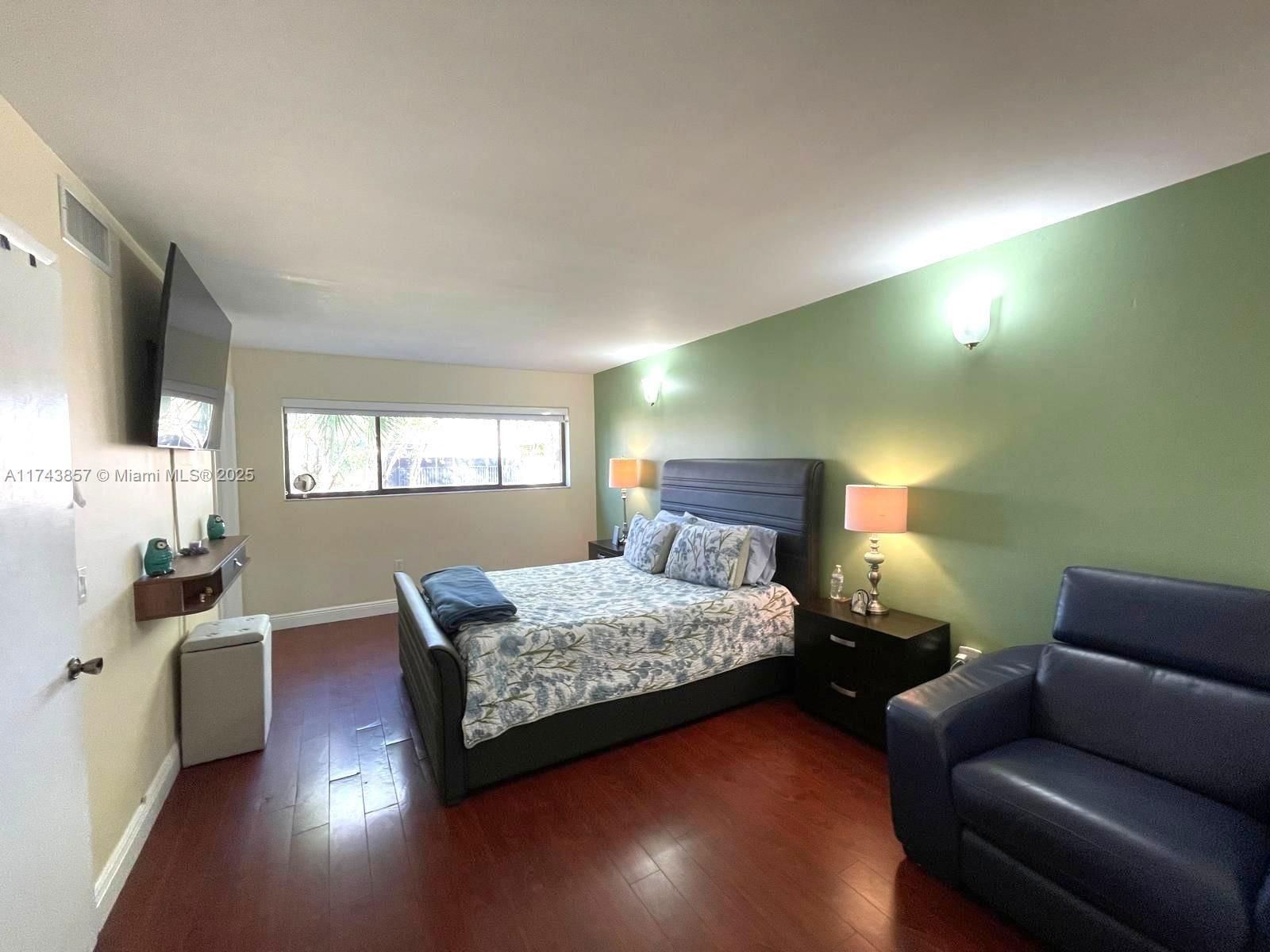Real estate property located at 8415 107th Ave #363W, Miami-dade, Kendall Acres West Condo, Miami, FL