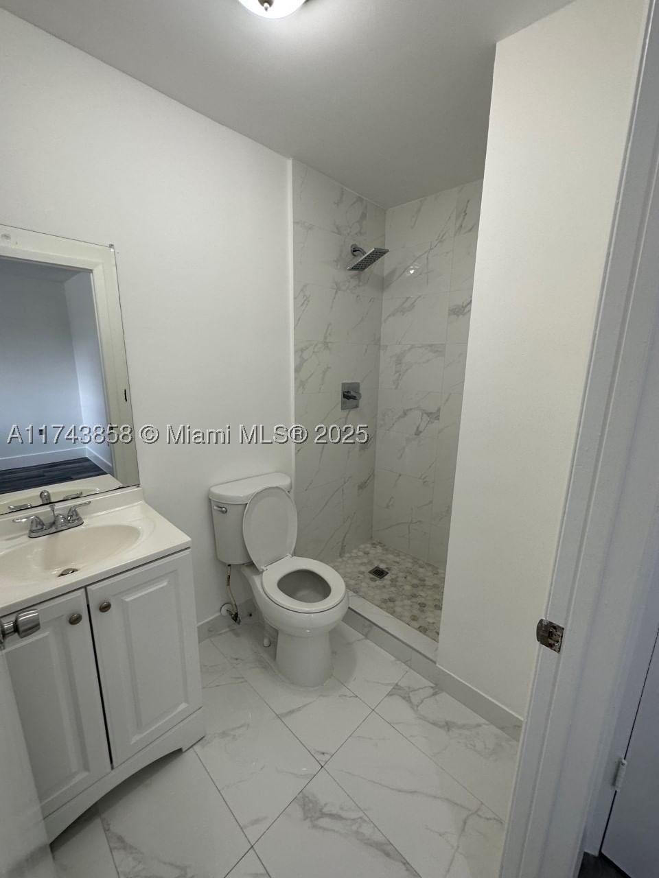 Real estate property located at 7510 152nd Ave A107, Miami-dade, Sunrise At Sunset View Co, Miami, FL