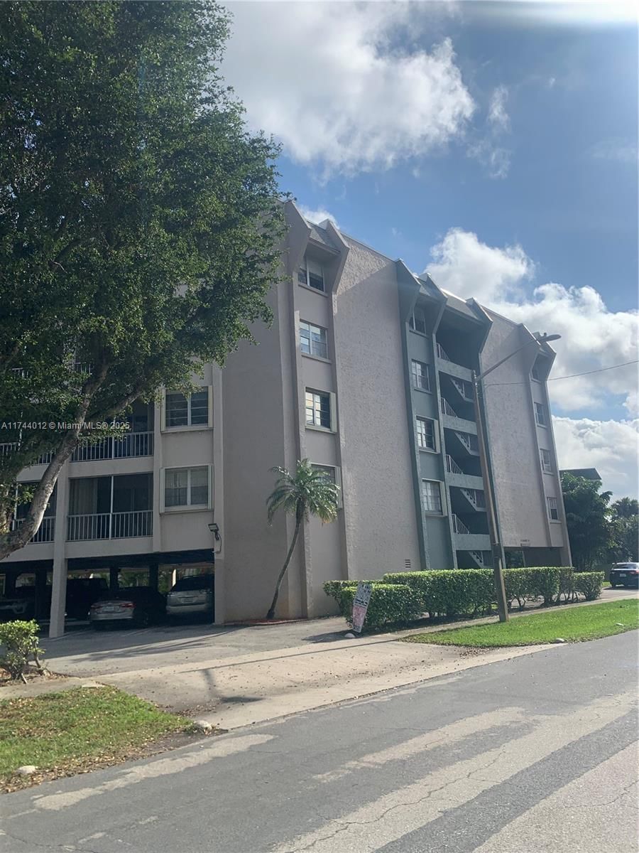 Real estate property located at 505 Spencer Dr #101, Palm Beach, Spencer Place Condo, West Palm Beach, FL