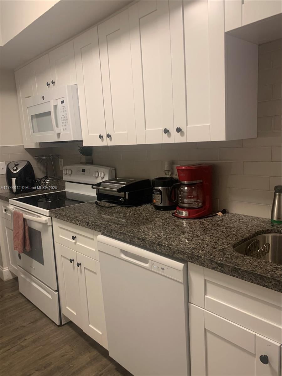 Real estate property located at 505 Spencer Dr #101, Palm Beach, Spencer Place Condo, West Palm Beach, FL