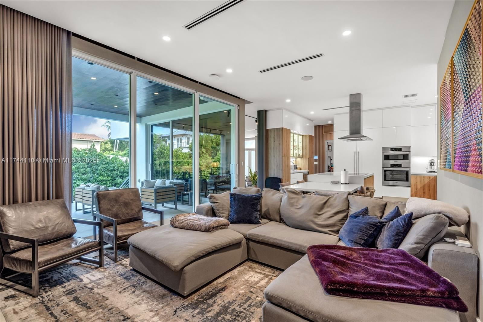 Real estate property located at 285 Mashta Dr, Miami-dade, Biscayne Key Estates, Key Biscayne, FL