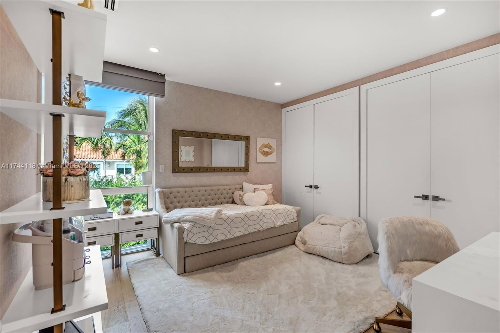 Real estate property located at 285 Mashta Dr, Miami-dade, Biscayne Key Estates, Key Biscayne, FL