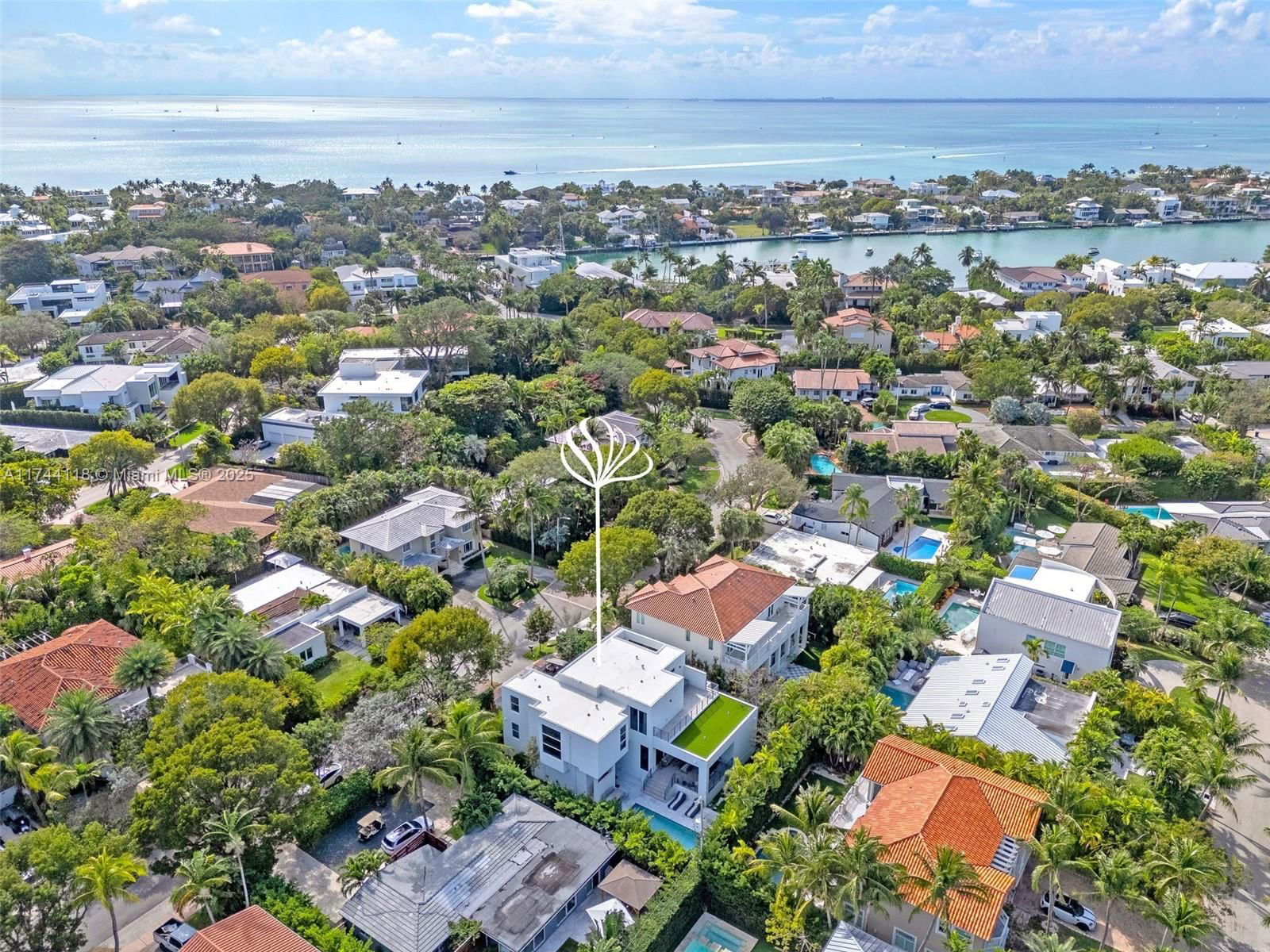 Real estate property located at 285 Mashta Dr, Miami-dade, Biscayne Key Estates, Key Biscayne, FL
