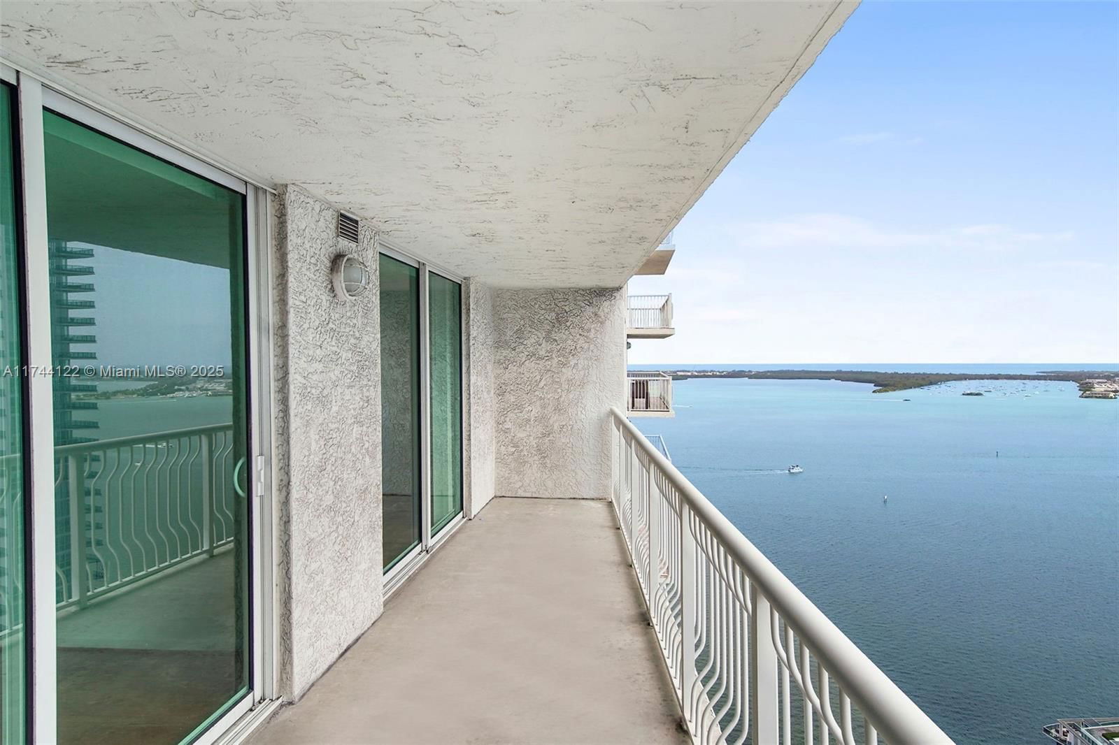 Real estate property located at 1200 Brickell Bay Dr #3605, Miami-dade, The Club At Brickell Bay, Miami, FL