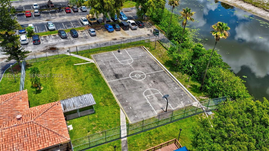 Real estate property located at 4174 Inverrary Drive #706, Broward, The Manors Of Inverarry, Lauderhill, FL