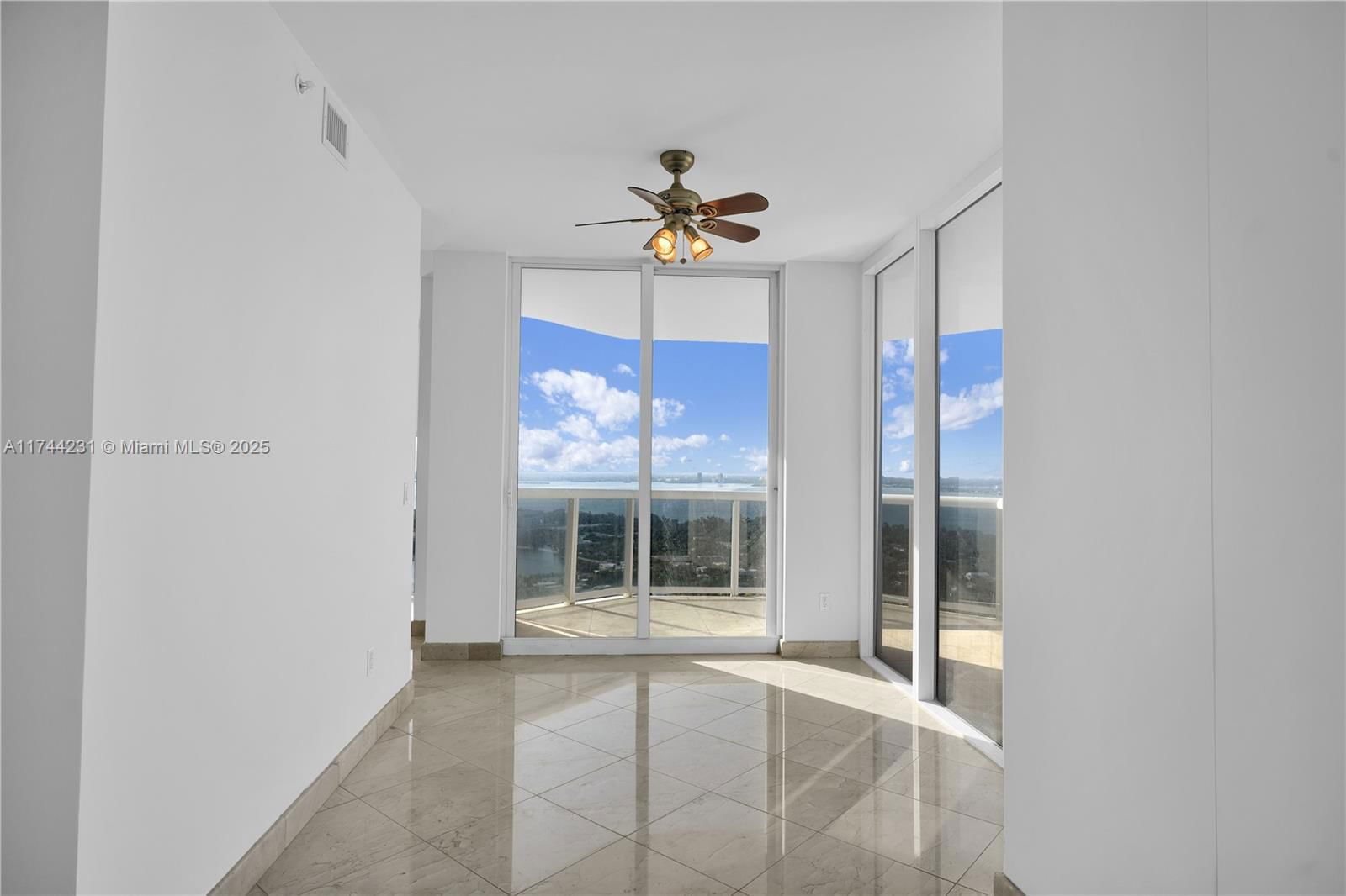 Real estate property located at 4779 Collins Ave #3507, Miami-dade, Blue Diamond Condo, Miami Beach, FL