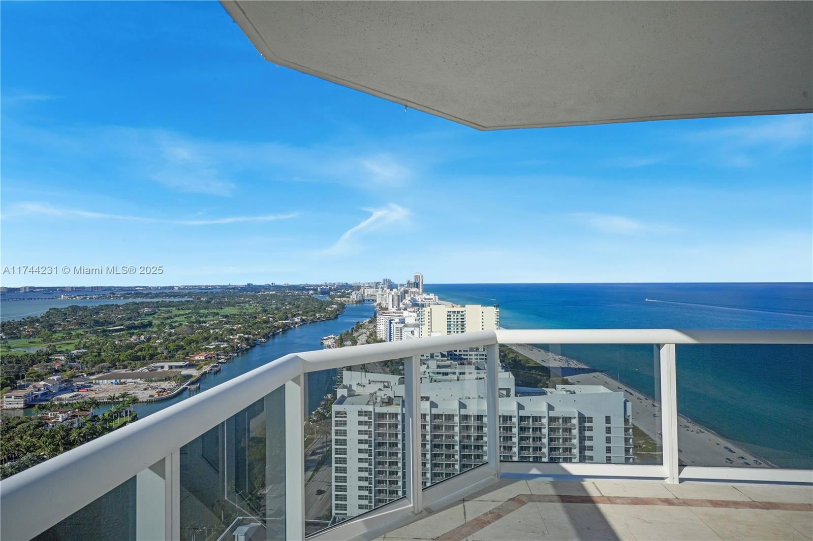 Real estate property located at 4779 Collins Ave #3507, Miami-dade, Blue Diamond Condo, Miami Beach, FL
