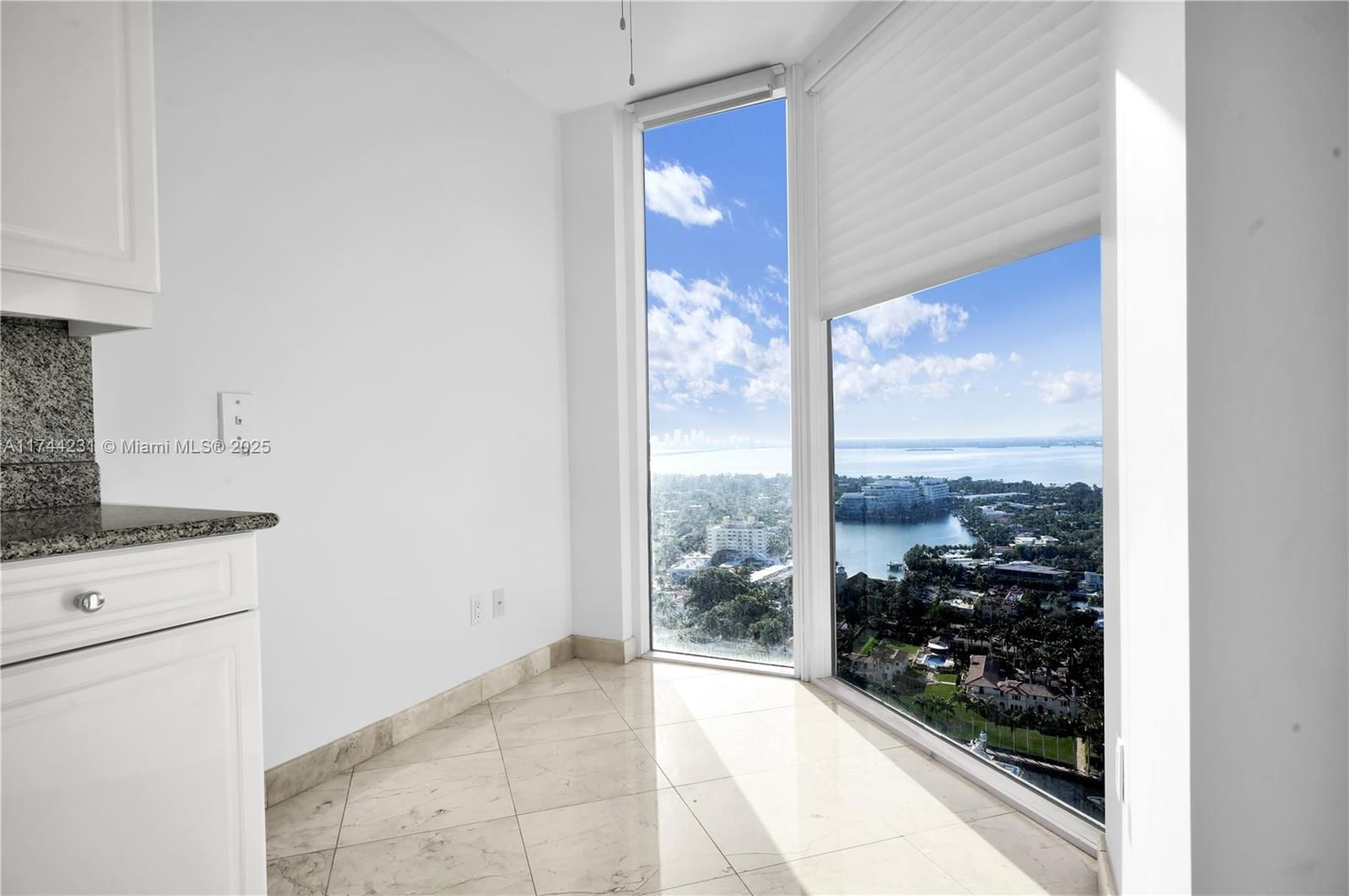Real estate property located at 4779 Collins Ave #3507, Miami-dade, Blue Diamond Condo, Miami Beach, FL