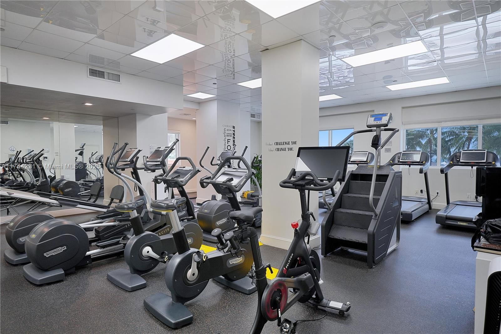 Real estate property located at 4779 Collins Ave #3507, Miami-dade, Blue Diamond Condo, Miami Beach, FL