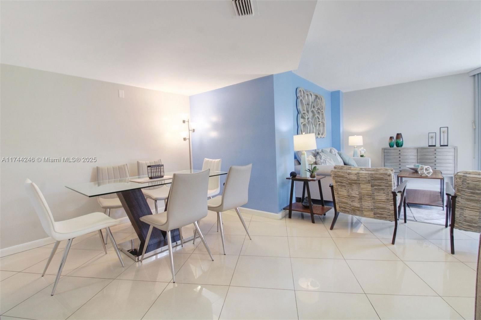 Real estate property located at 3475 Country Club Dr #105, Miami-dade, Ensenada Condo Bldg E-ii, Aventura, FL