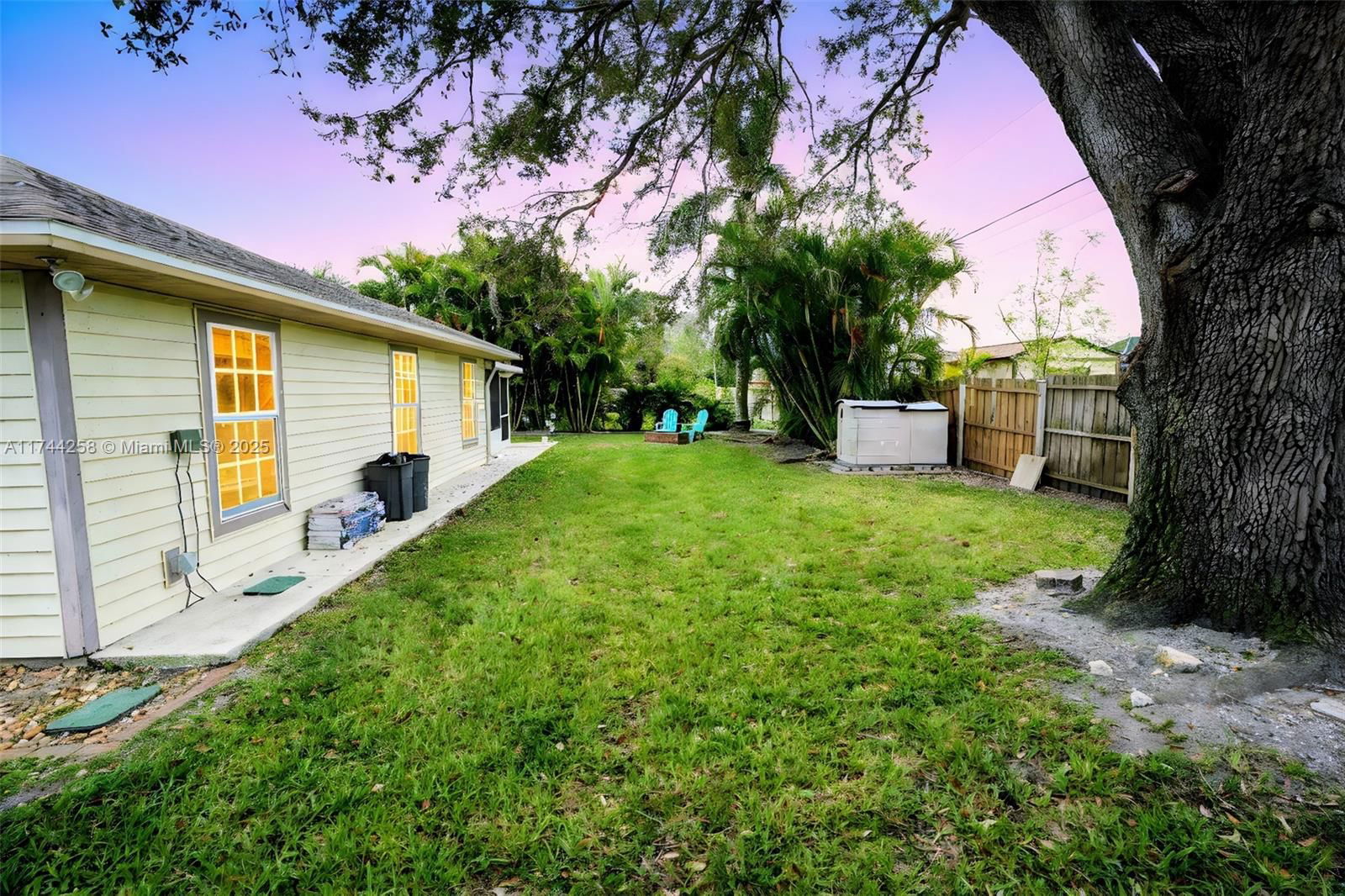 Real estate property located at 2304 8TH TER, Lee, Vizcaya - East Side, Cape Coral, FL