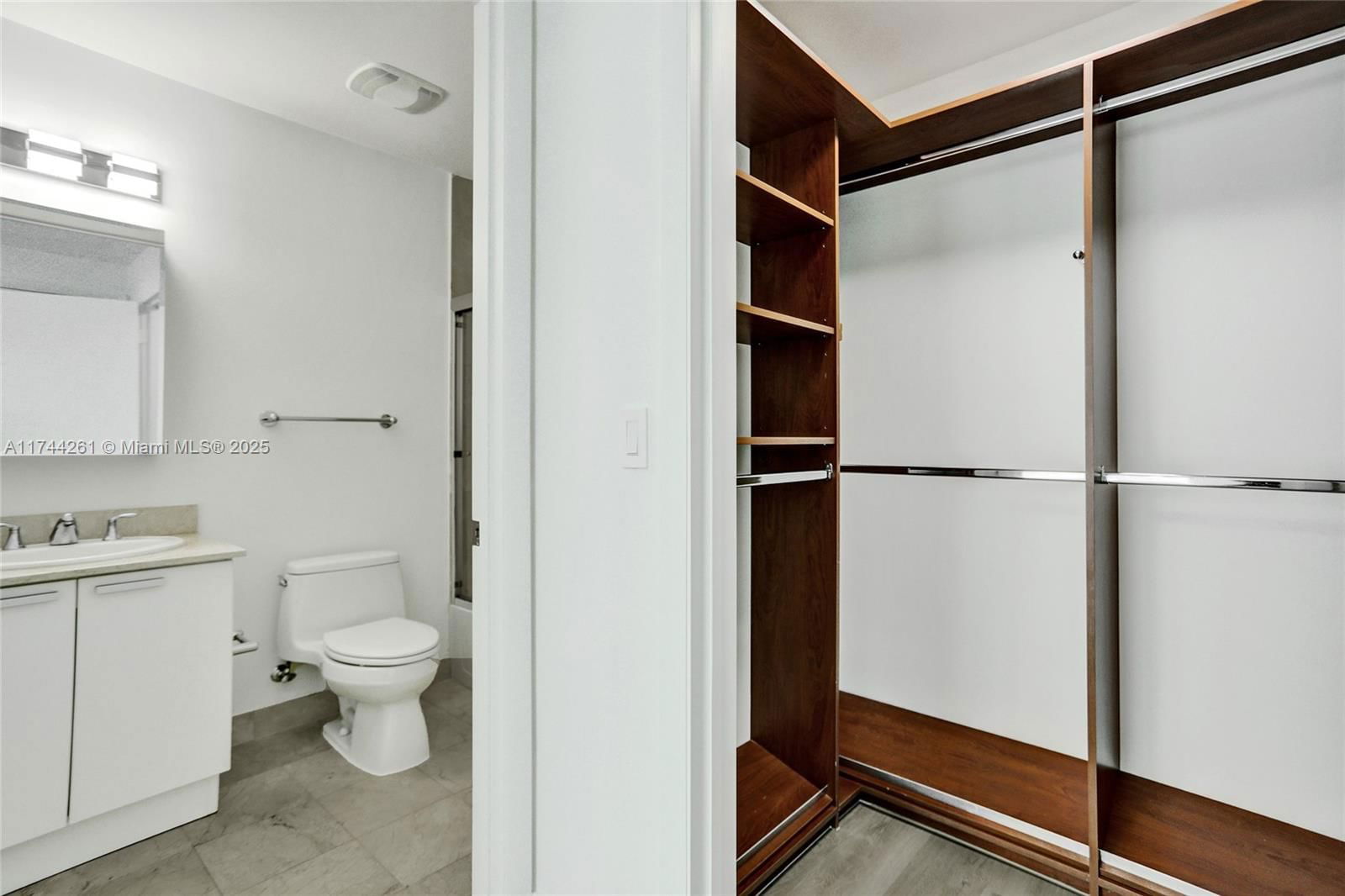 Real estate property located at 3131 188th St #1-503, Miami-dade, The Atrium At Aventura Co, Aventura, FL