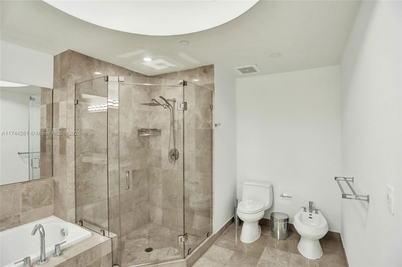Real estate property located at 3131 188th St #1-503, Miami-dade, The Atrium At Aventura Co, Aventura, FL
