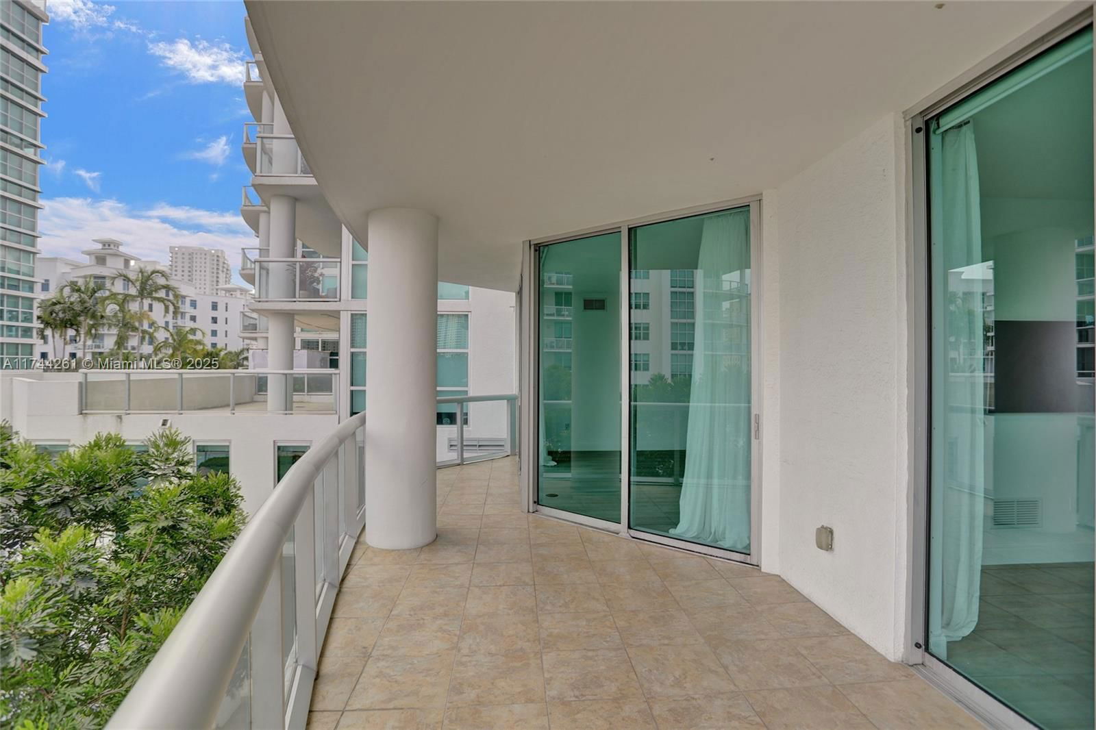 Real estate property located at 3131 188th St #1-503, Miami-dade, The Atrium At Aventura Co, Aventura, FL
