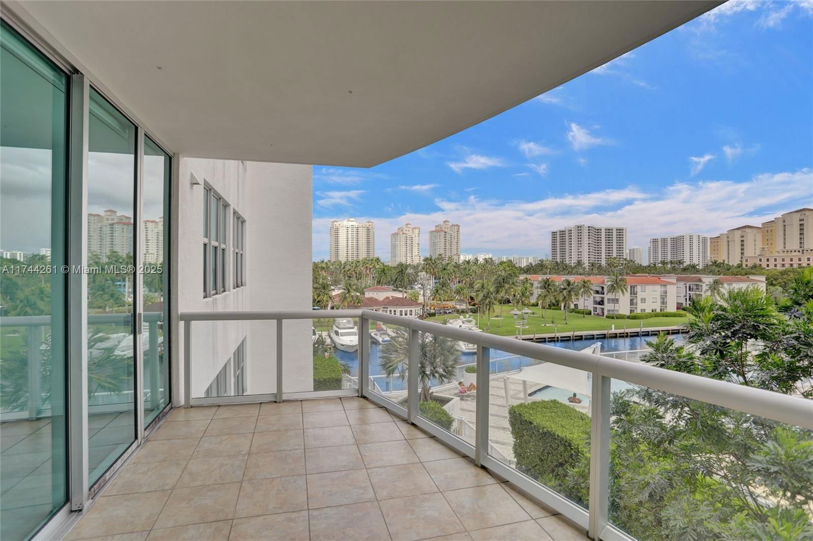 Real estate property located at 3131 188th St #1-503, Miami-dade, The Atrium At Aventura Co, Aventura, FL