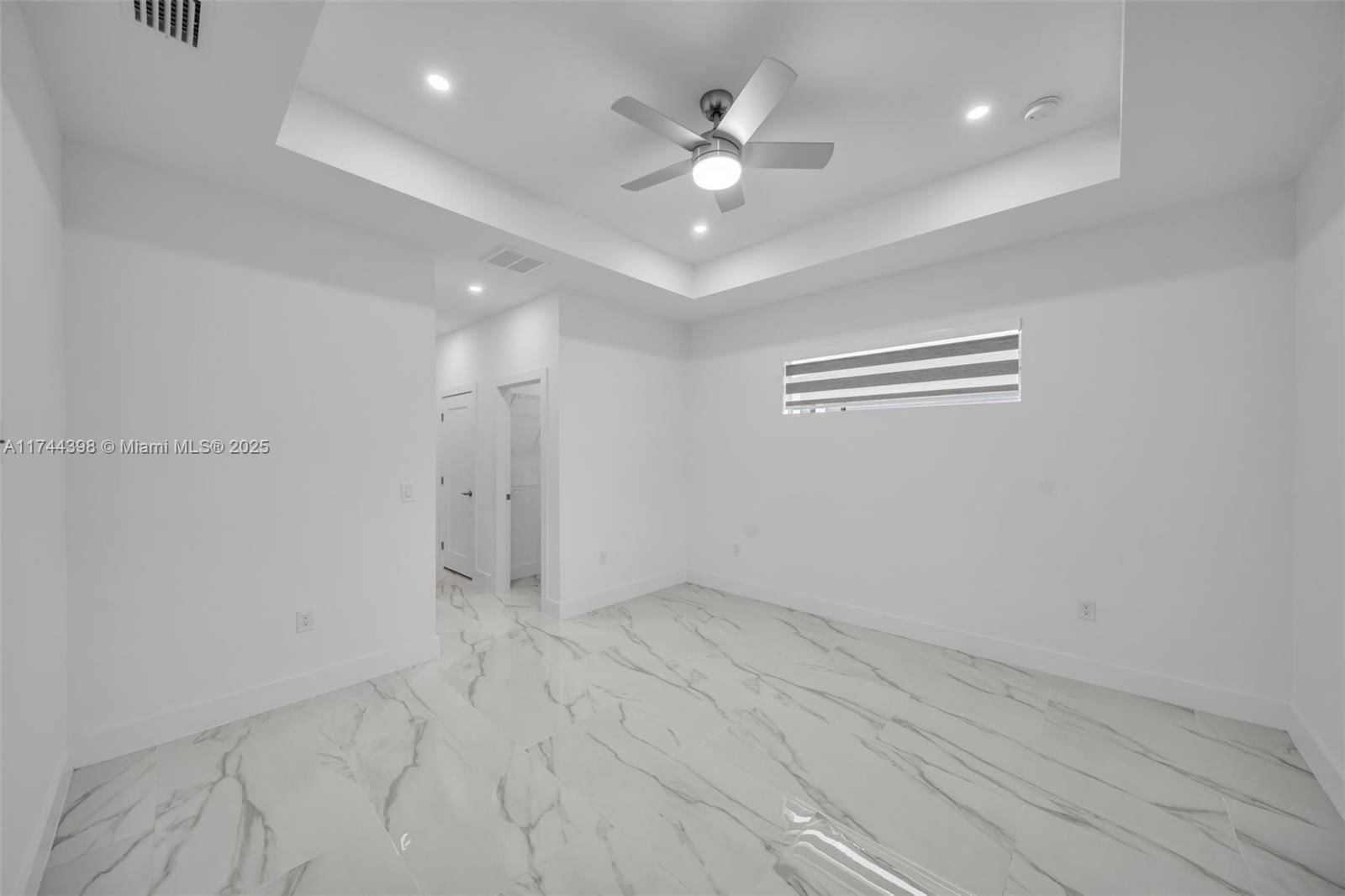 Real estate property located at 1009 El Dorado Blvd N, Lee, Cape Coral, Cape Coral, FL