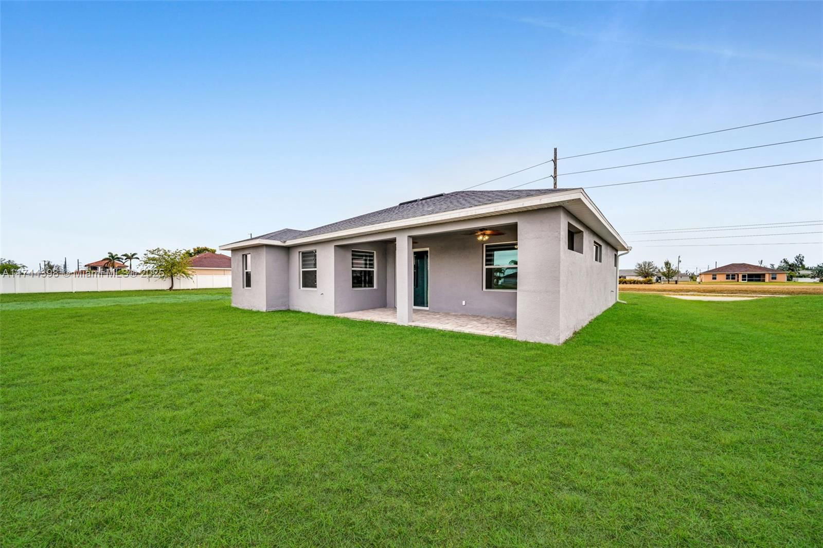Real estate property located at 1009 El Dorado Blvd N, Lee, Cape Coral, Cape Coral, FL